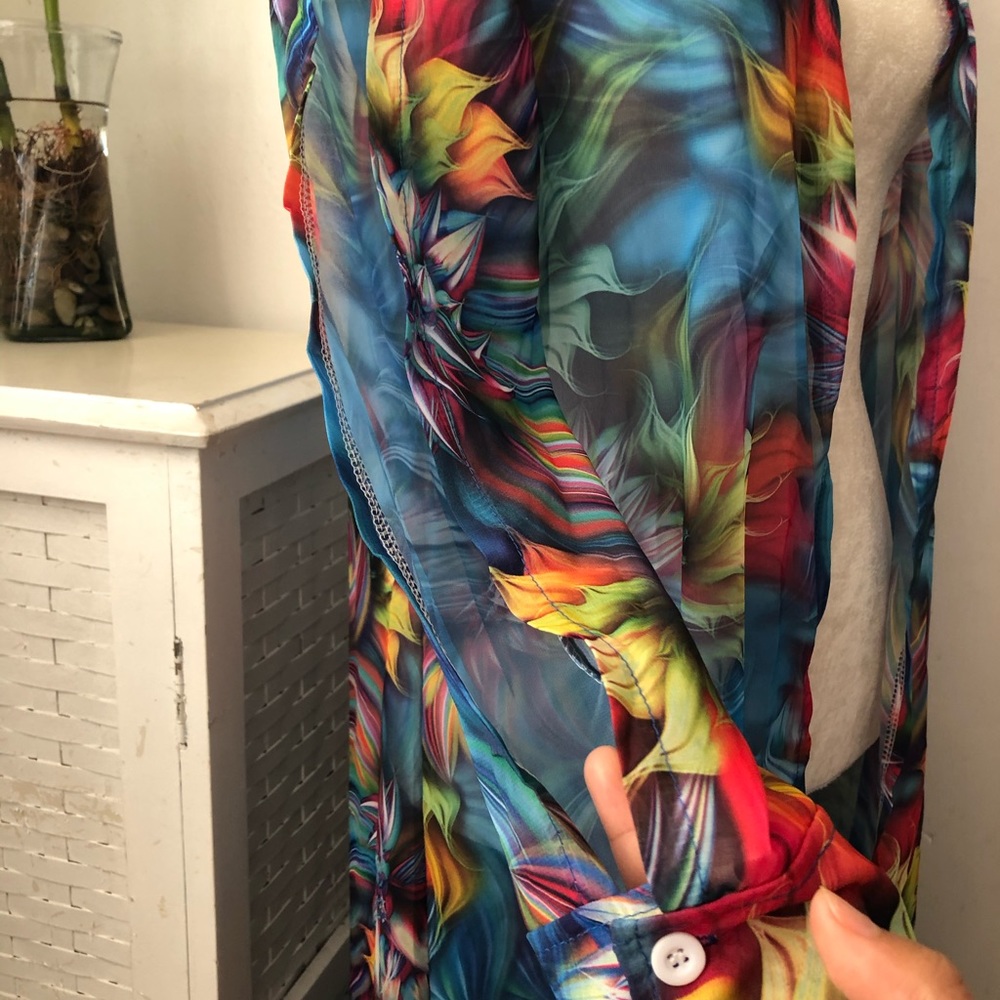 Floral abstract print long open sleeve coverup - Picture 9 of 10